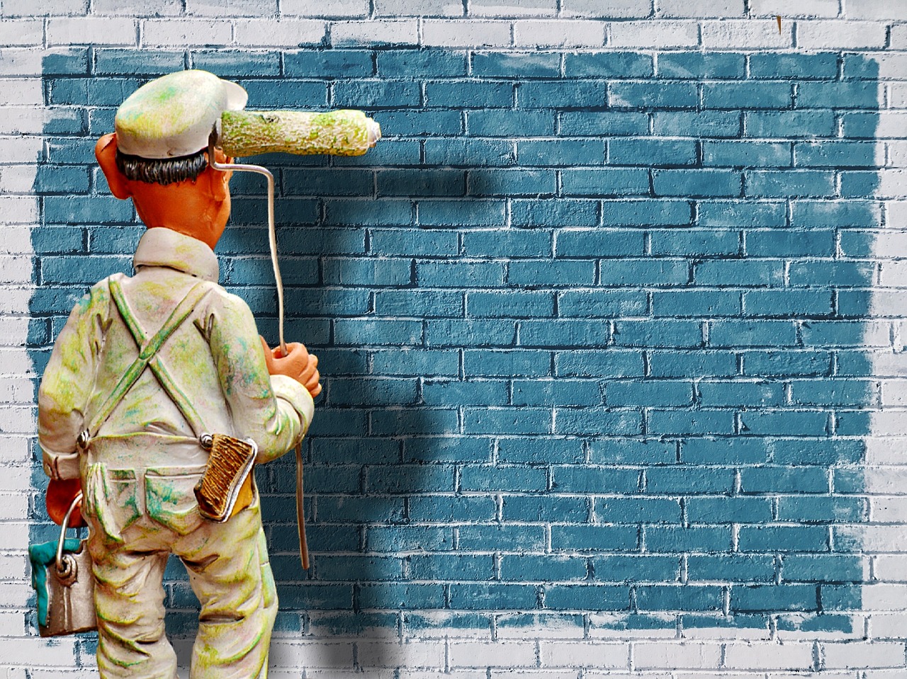 Six Outdoor Painting Tips to Boost the Value of Your Property